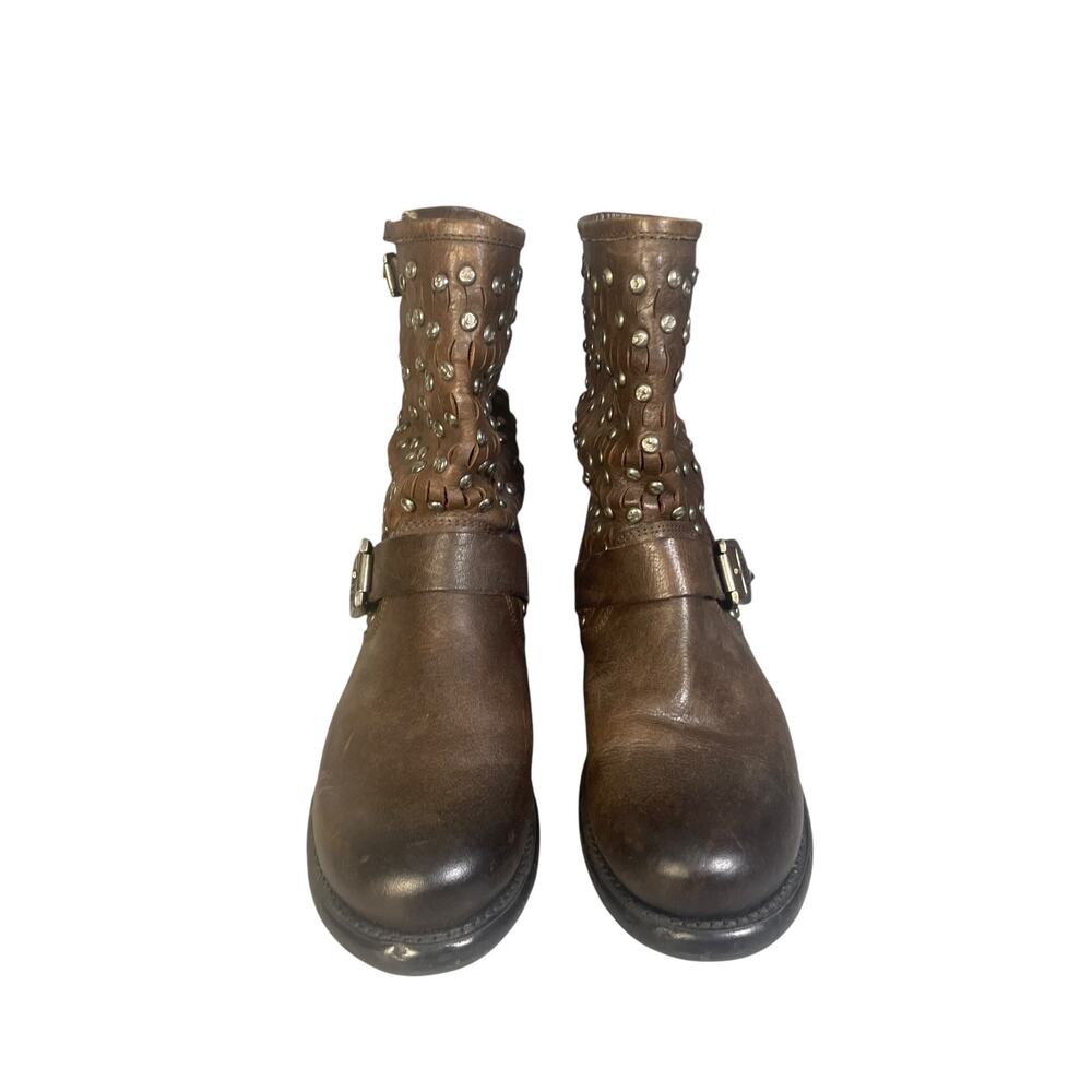 Frye Women’s 6.5B Jenna Cut Stud Short Distressed Brown Leather Moto Boots - Picture 3 of 9